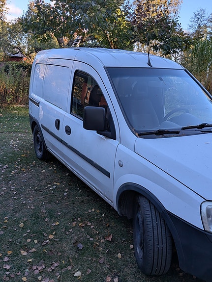 Opel Combo 2 of 15