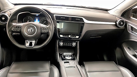 MG ZS 4 of 13
