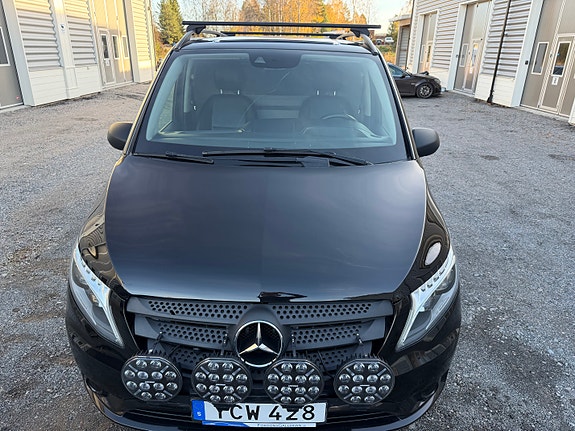 Mercedes-Benz Vito 119 2 of 17