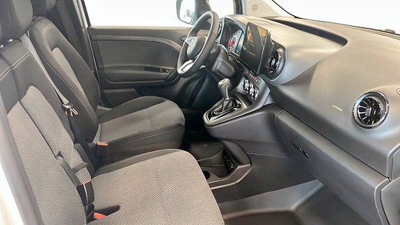 Mercedes-Benz Citan 110 3 of 9