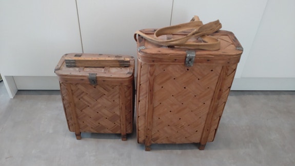 Product image 1 of 3