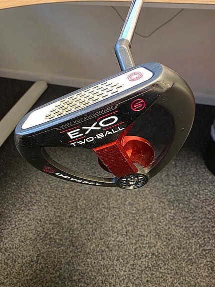 Odyssey Exo Two-Ball putter svart/röd