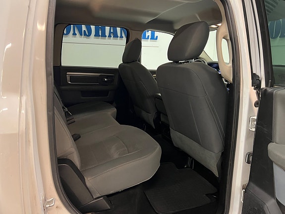 Dodge RAM 17 of 25
