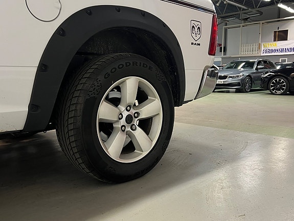 Dodge RAM 14 of 25