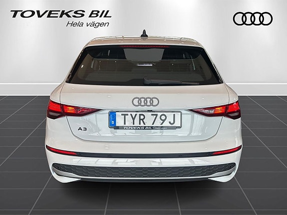 Audi A3 3 of 13