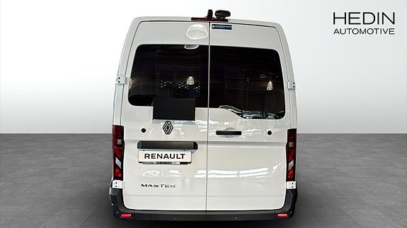 Renault Master 7 of 12