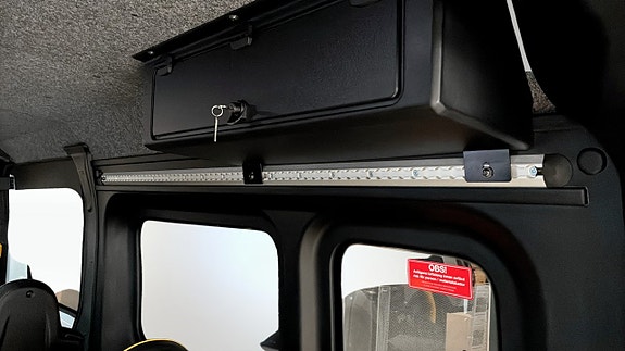 Renault Master 12 of 12