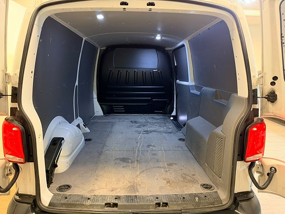 Volkswagen Transporter 22 of 24