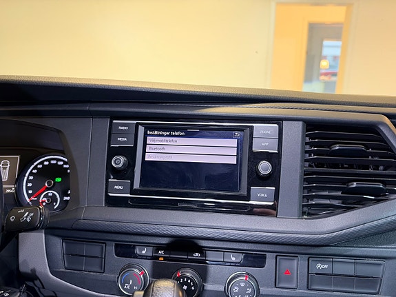 Volkswagen Transporter 14 of 24
