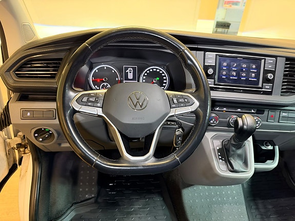 Volkswagen Transporter 8 of 24