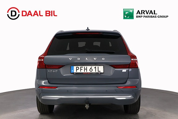 Volvo XC60 7 of 28