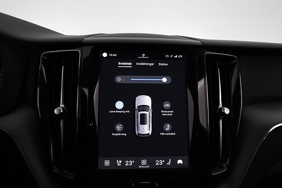Volvo XC60 19 of 28