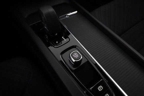 Volvo XC60 24 of 28