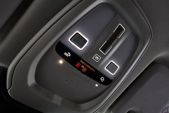 Volvo XC60 25 of 28