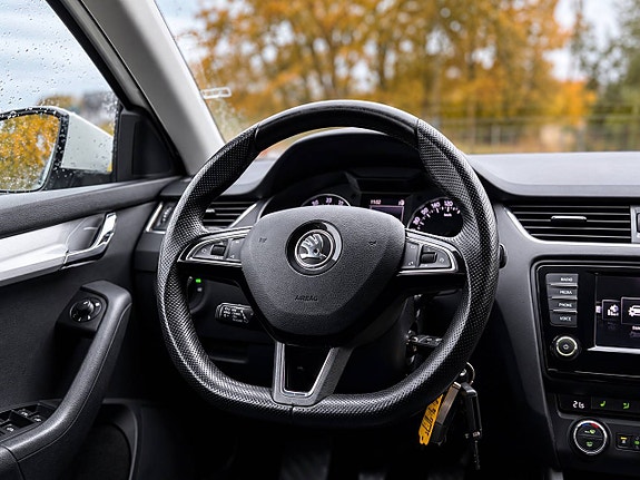 Skoda Octavia 15 of 21