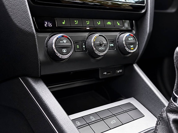 Skoda Octavia 18 of 21