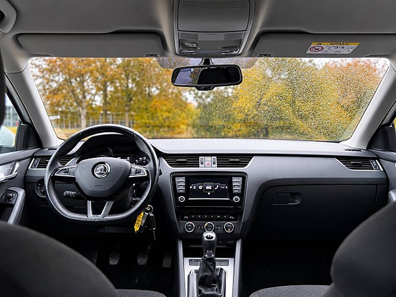 Skoda Octavia 12 of 21