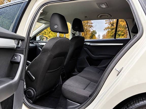 Skoda Octavia 14 of 21