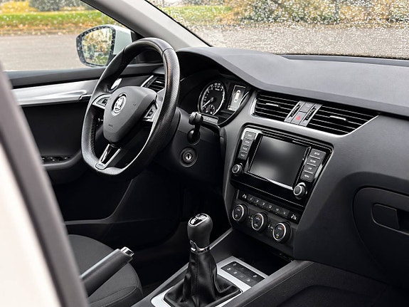 Skoda Octavia 21 of 21