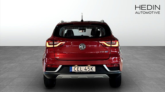 MG ZS EV 7 of 13