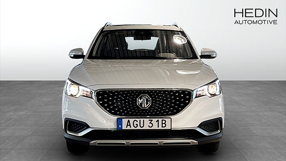 MG ZS EV 8 of 13
