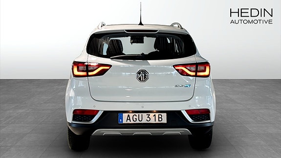 MG ZS EV 7 of 13