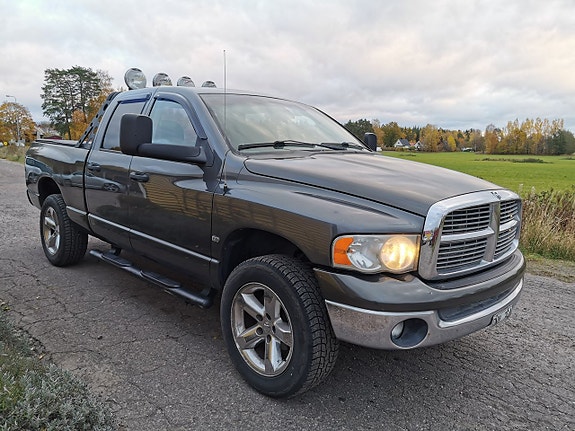 Dodge RAM 1500 5 of 11