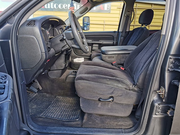 Dodge RAM 1500 6 of 11