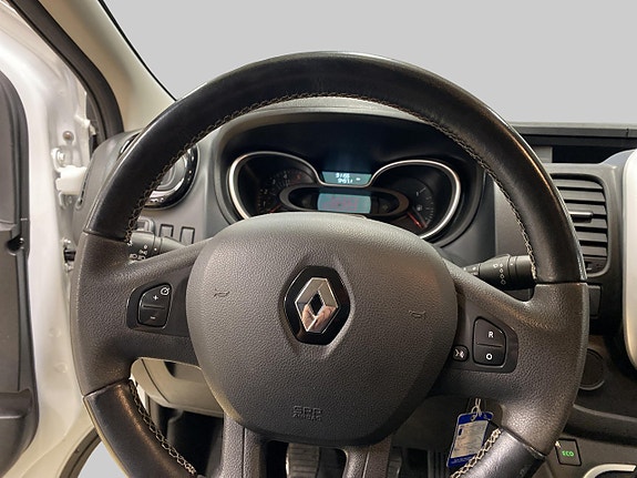 Renault Trafic 14 of 20