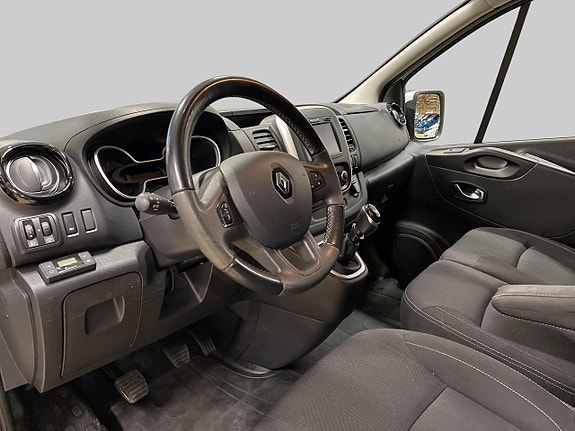 Renault Trafic 8 of 20