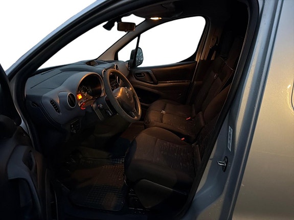 Citroen Berlingo 13 of 24