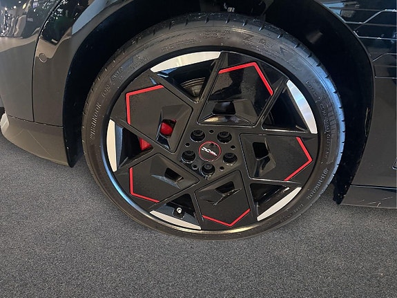MINI John Cooper Works 13 of 16