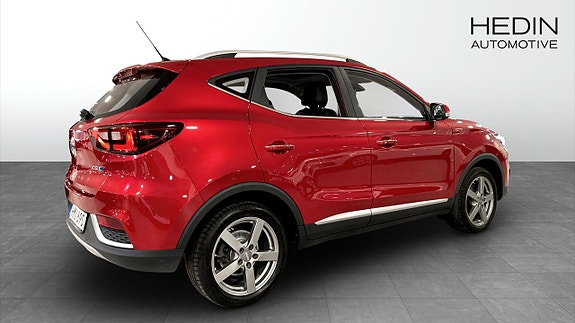 MG ZS EV 2 of 17