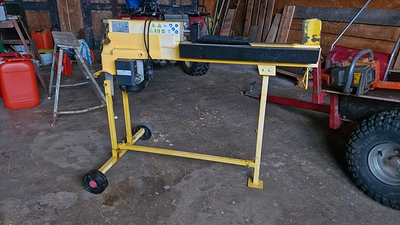 Product image 1 of 2