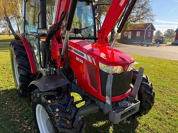 Massey Ferguson 3635 Låga timmar 822 T 8 of 12