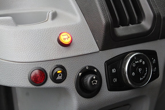 Ford Transit 25 of 29