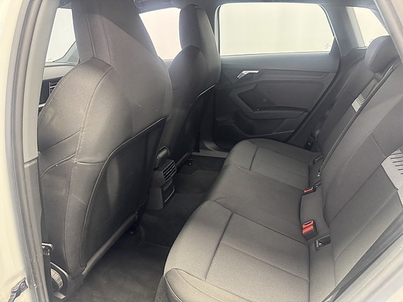 Audi A3 8 of 15