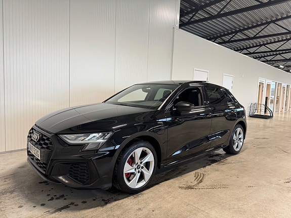 Audi A3 5 of 23