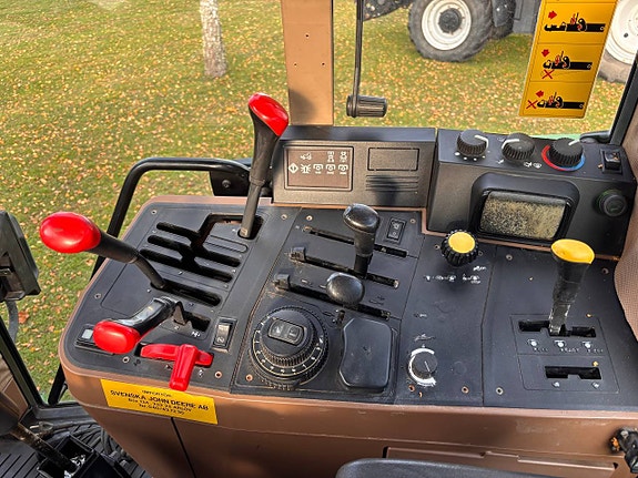 John Deere 6300 Lastare Vikplog 11 of 12