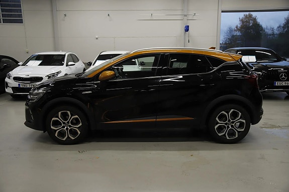 Renault Captur 3 of 13