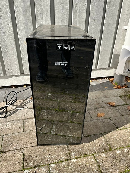 Product image 1 of 2