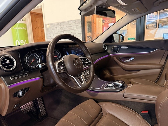 Mercedes-Benz E 220 d 10 of 19