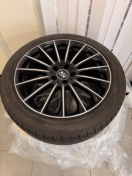 Mercedes-Benz E 220 d 18 of 19