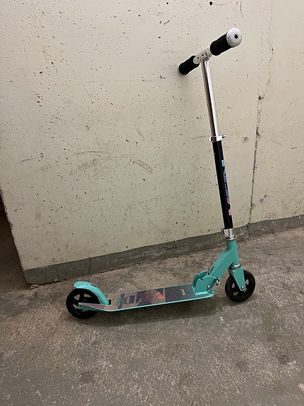 Product image 1 of 4