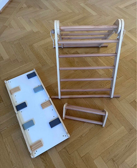 Product image 1 of 7