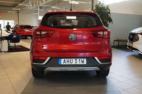MG ZS 4 of 13