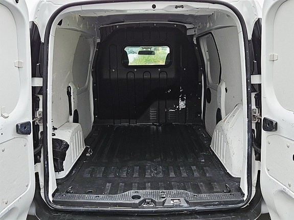 Renault Kangoo Express 8 of 13