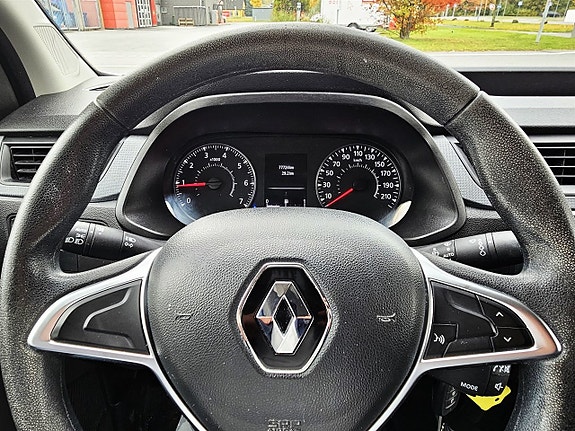 Renault Kangoo Express 10 of 13