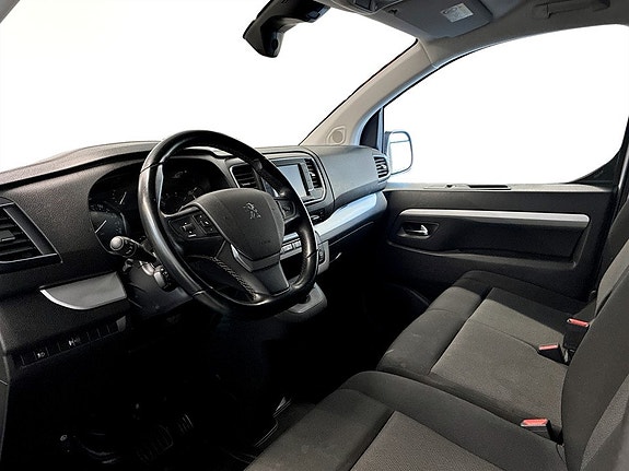 Peugeot Expert 8 of 18