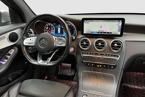 Mercedes-Benz GLC 300 de 13 of 18